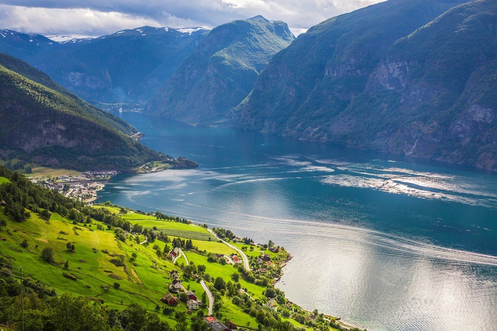 Nærøyfjord and Flåm